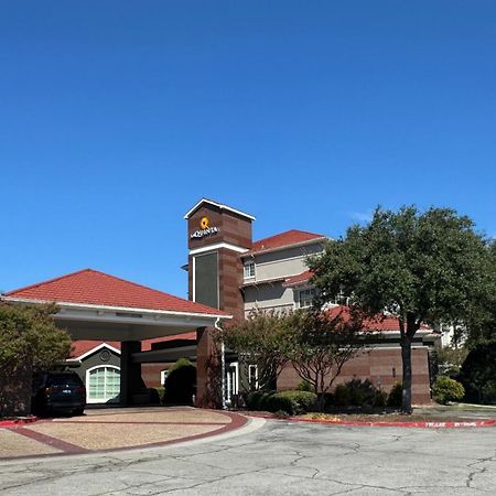 La Quinta By Wyndham Dallas Arlington South Exterior photo
